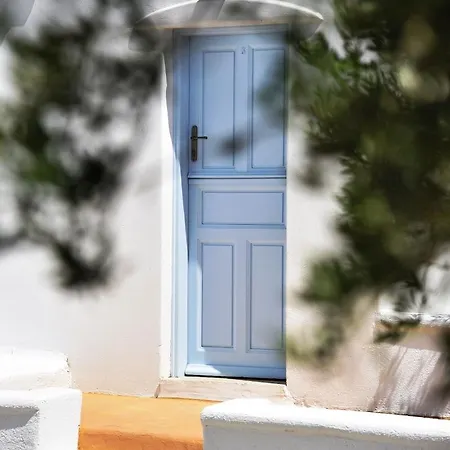 Artemida's Village Penzion 3*